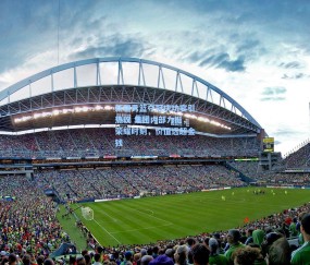 新疆男篮夺冠庆功宴引热议 集团内部力挺，荣耀时刻，价值远超金钱